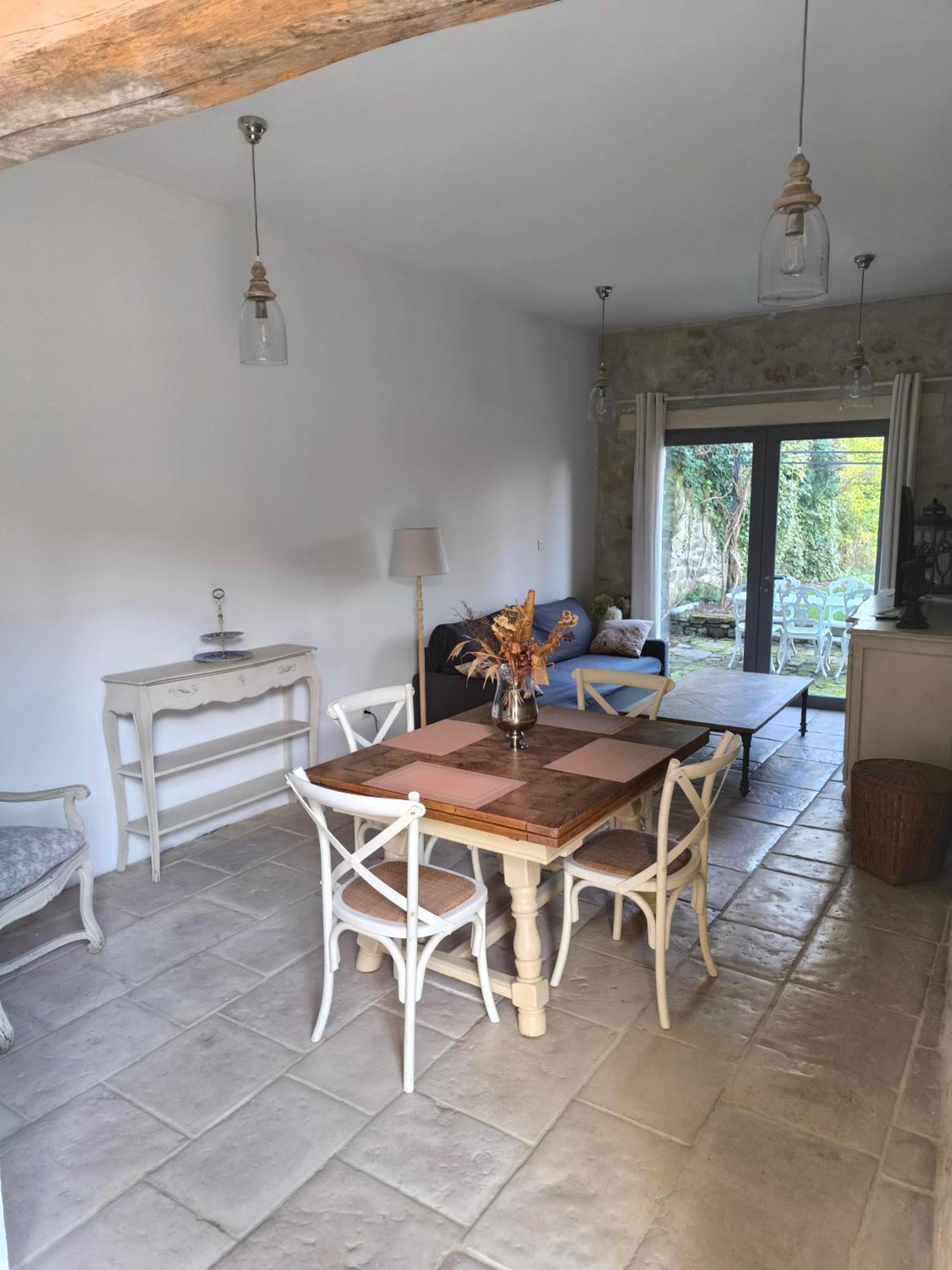 Belle Maison Dans Corps De Ferme - Logement Gabriel Villiers-sous-Grez Exterior foto